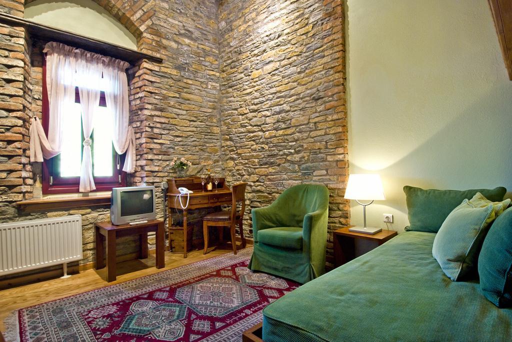 Anovolios Boutique Hotel อาจิออสจอร์จิโอนิลิอาส ภายนอก รูปภาพ